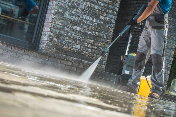 Best Animal Enclosure Cleaning  in Crandall, TX